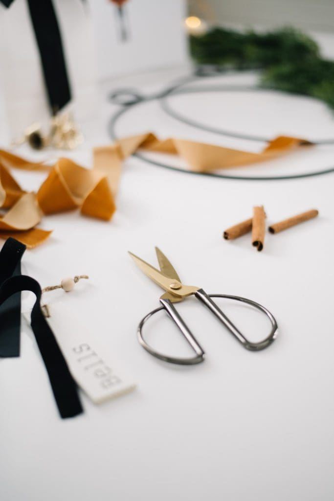 Minimalist Christmas wrapping Ideas