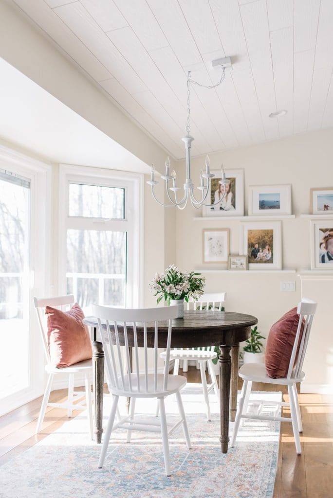 Dining room with gallery wall